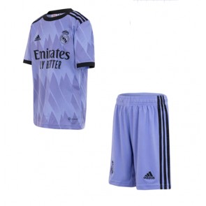 Real Madrid kläder Barn 2022-23 Bortatröja Kortärmad (+ korta byxor)